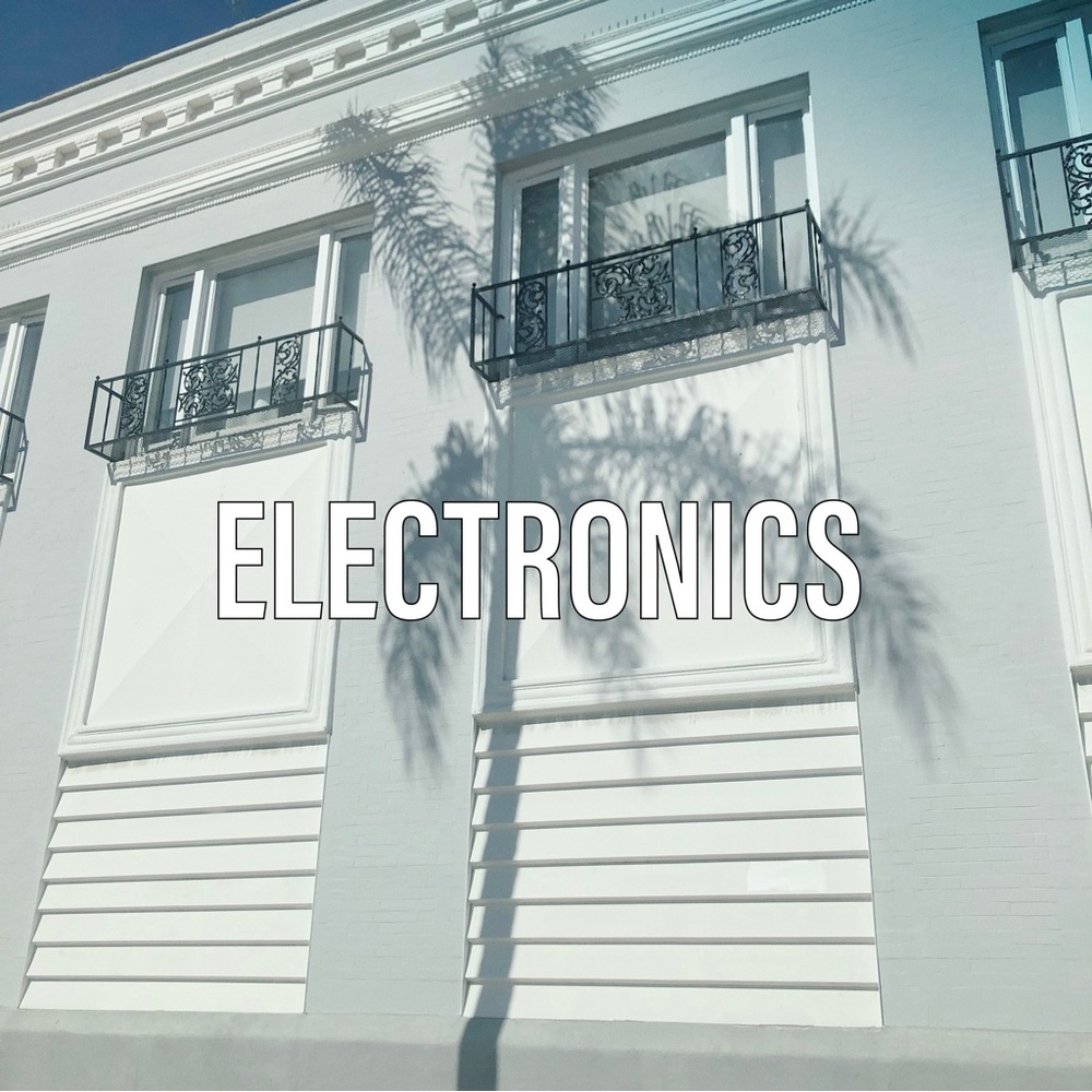 ELECTRONICS - Make me an offer!